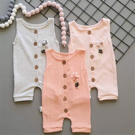 6 aylık kız bebek kıyafetleri